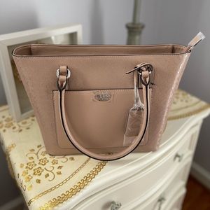 Guess Zip Tote Bag - NEW